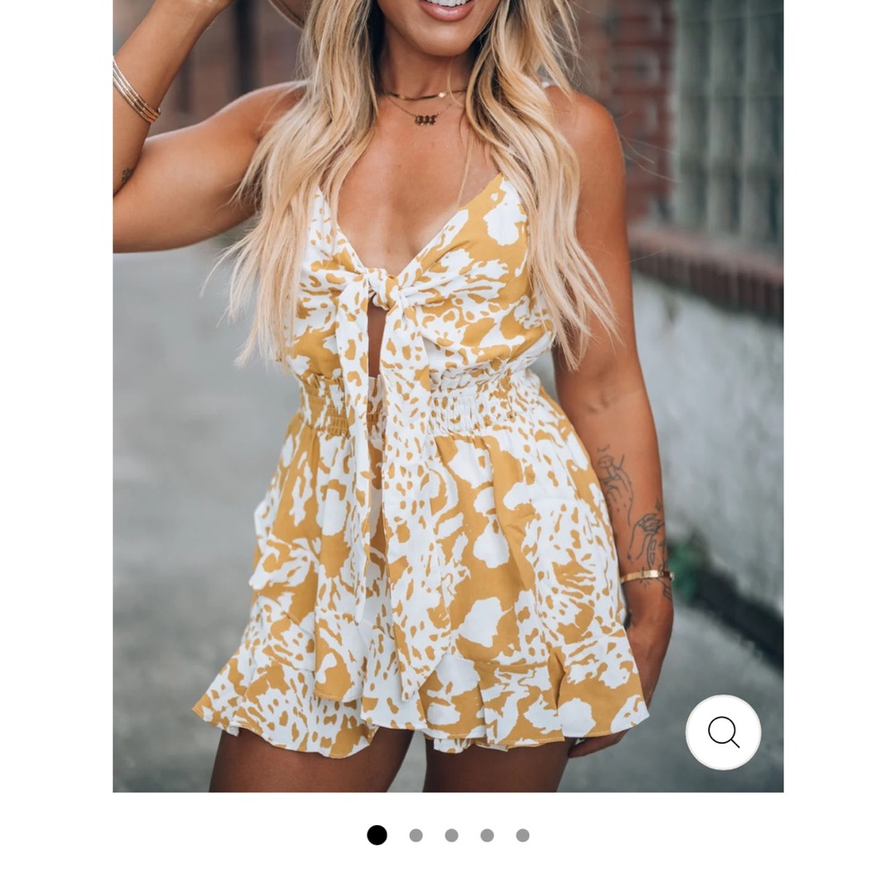 Yellow and White Sleeveless Romper NWOT